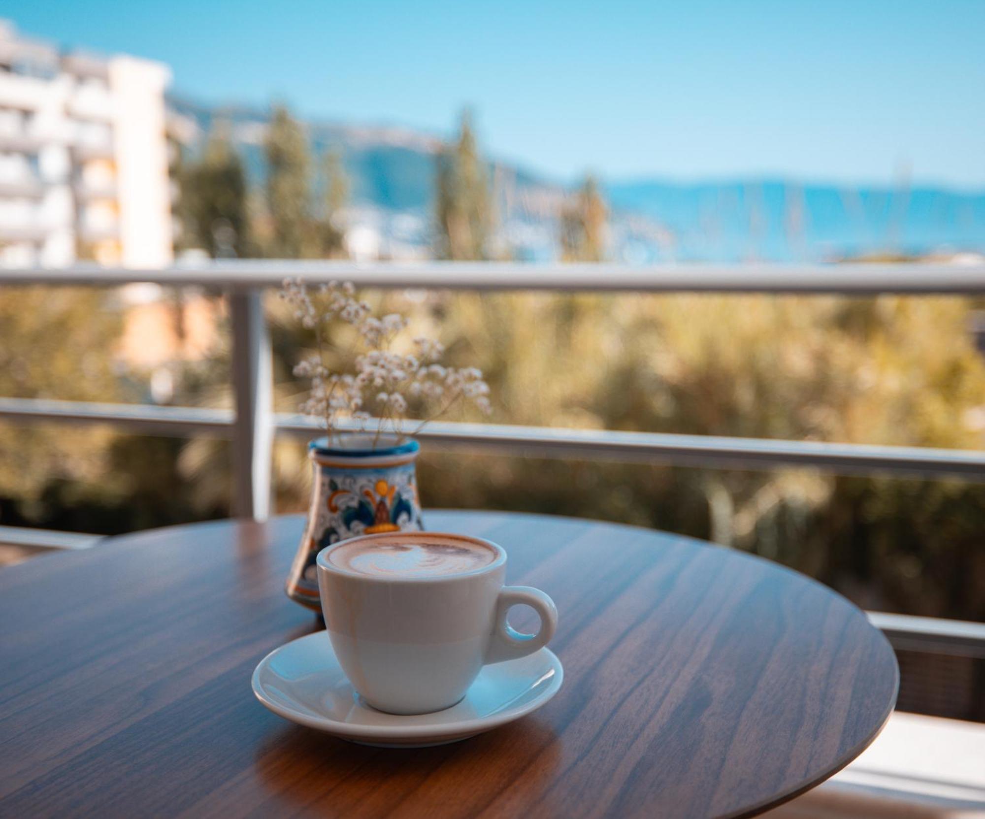 Green Boutique Hotel Vlorë Exteriör bild
